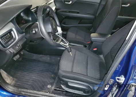 2020 Kia Rio Lx z USA, uszkodzony, nr VIN 3KPA24AD4LE338617